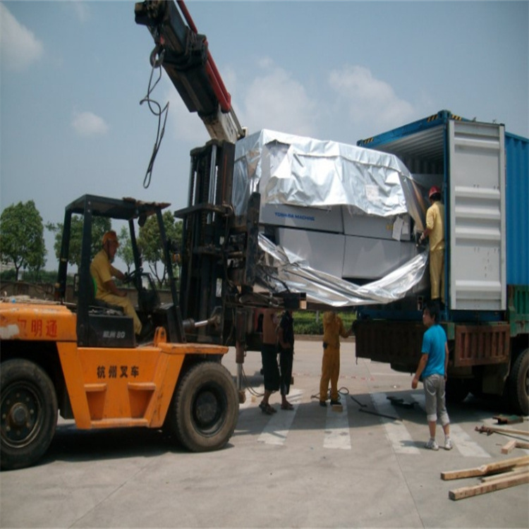 雄县附近的随车吊出租服务：选择指南与注意事项