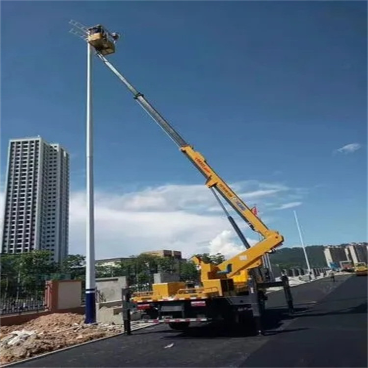 雄县维修路灯的曲臂升降车出租