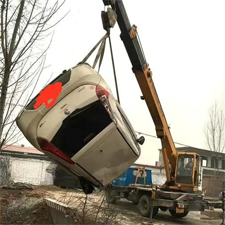 雄县随时待命，吊车24小时道路救援服务全解析