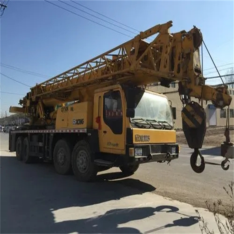 雄县哪里有专业吊车出租